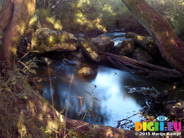 FZ019275E Water flowing Brook House Farm Campsite